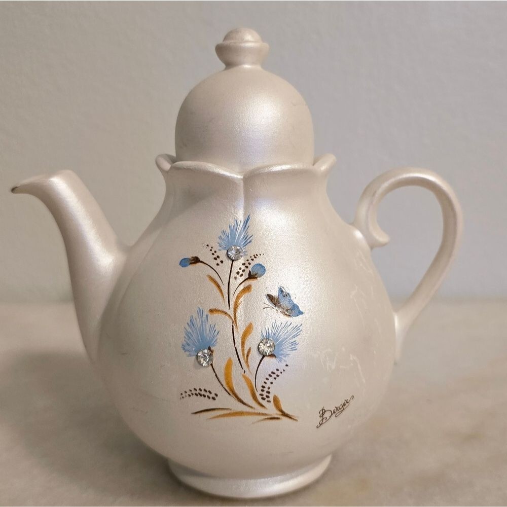 Berger Italy Fine Porcelain Pearl Ivory Creamer Pot Cruet with rhinestones